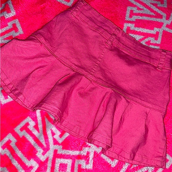 pink skirt - Picture 2 of 2